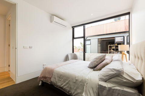 RenÃ©e - Beyond A Room Private Apartments - Accommodation Asia 16