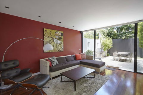 Middle Park In Vogue - Rejuvenate Stays - Accommodation Guide 13