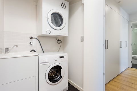 Accent Accommodation@Docklands - Accommodation Asia 8