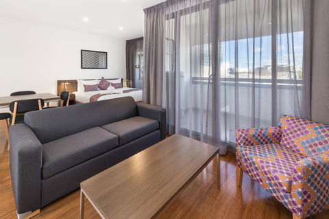 City Edge Dandenong Apartment Hotel - Accommodation Asia 0