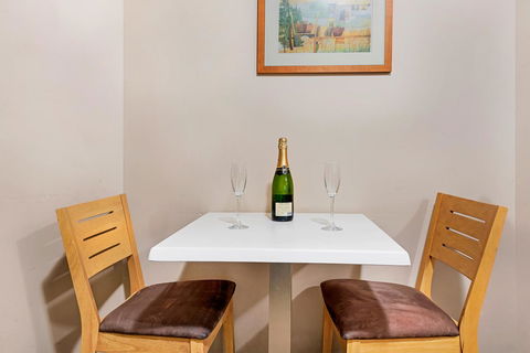 Punt Road Apartment Hotel - Accommodation Guide 17