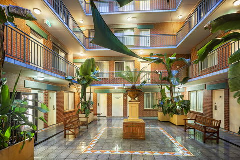 Punt Road Apartment Hotel - Accommodation Guide 19