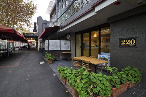 Carlton Lygon Lodge - Close To Melbourne Uni - Accommodation Guide 2