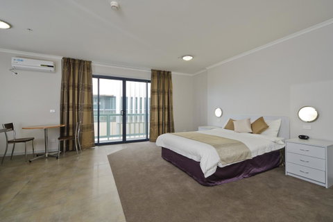 Carlton Lygon Lodge - Close To Melbourne Uni - Accommodation Guide 4