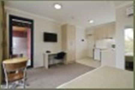 Carlton Lygon Lodge - Close To Melbourne Uni - Accommodation Guide 15