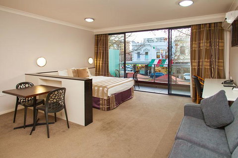 Carlton Lygon Lodge - Close To Melbourne Uni - Accommodation Guide 16