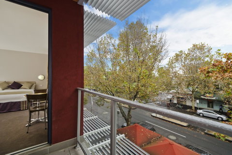 Carlton Lygon Lodge - Close To Melbourne Uni - Accommodation Guide 3