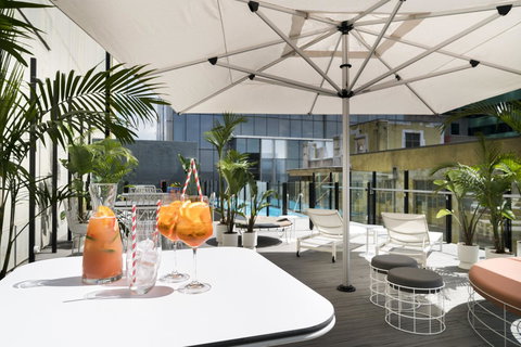 Adelphi Hotel - Accommodation Asia 17