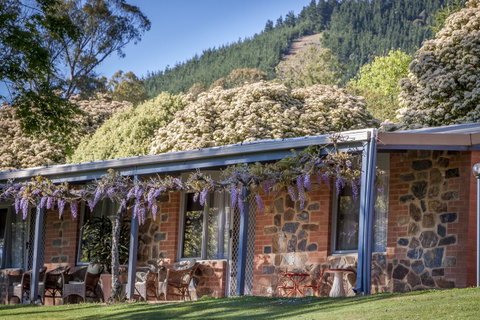 Bright Mystic Valley - Accommodation Guide 24