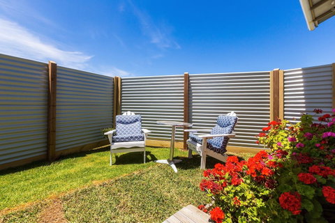 Cottages For Couples - Accommodation Guide 6