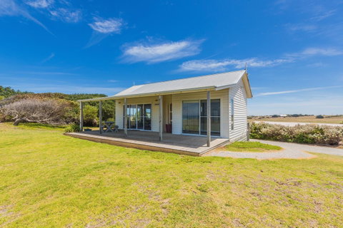 Cottages For Couples - Accommodation Guide 14