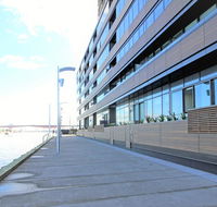 Auzzie Apartments Docklands Melbourne - Accommodation Asia