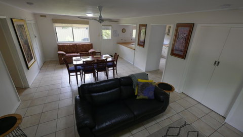 Adina Lodge Holiday Apartments - Accommodation Guide 23