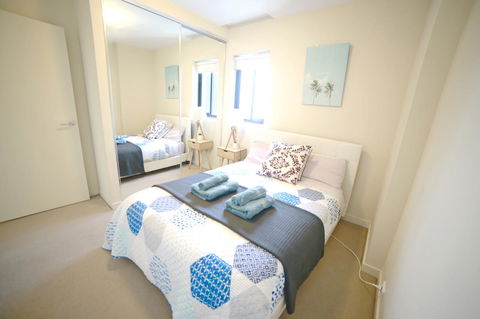 Water Views, Lovely 2BRs, Free Tram Zone, Close To Everything! - Accommodation Asia 9