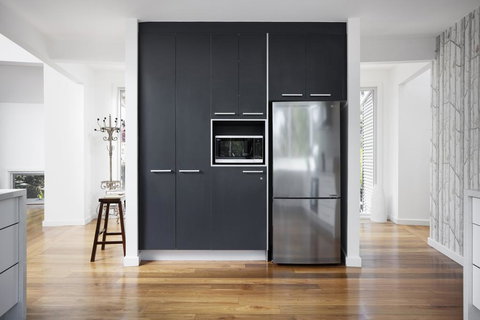 The Bird House - Accommodation Guide 0