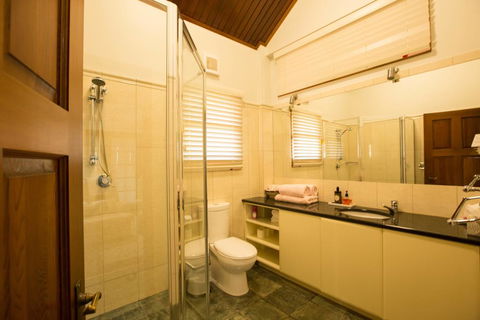 The Block Vista B&B - Accommodation Asia 2
