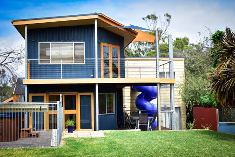 The Blue House - Rye Family Entertainer - Accommodation Guide 0