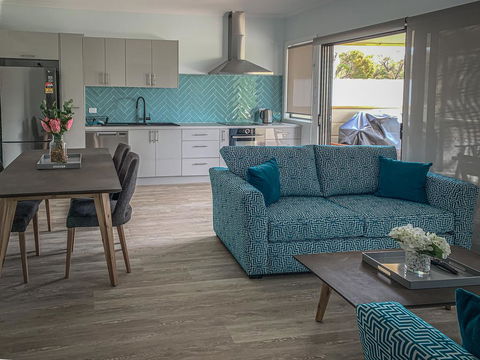 The Boathouse - Accommodation Asia 0