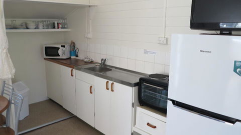 The Captain's Manor On Cook Unit 4 - Accommodation Asia 2