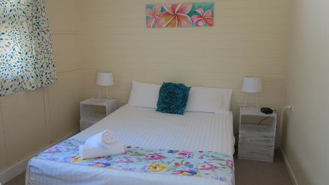 The Captain's Manor On Cook Unit 5 - Accommodation Asia 3