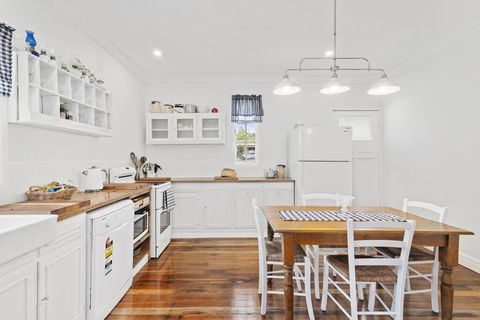 The Cottage On Lamington - Accommodation Asia 0