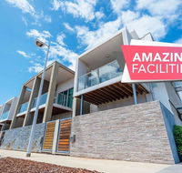 The Cove  New Port-Pool - Spa - Sauna - Gym  More - Accommodation Asia