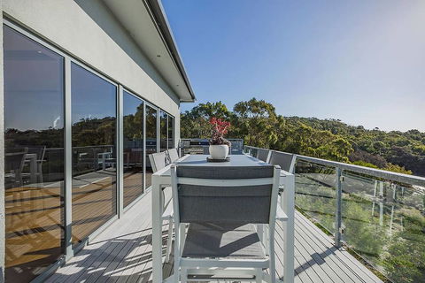 The Cove Bay Of Fires - Accommodation Asia 1