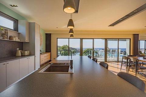 The Cove Bay Of Fires - Accommodation Asia 3