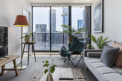 The Crown Of Southbank - Accommodation Guide 1