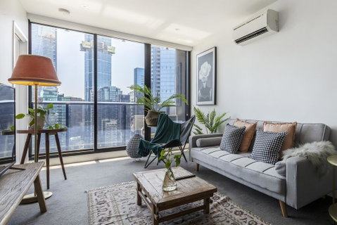 The Crown Of Southbank - Accommodation Guide 0