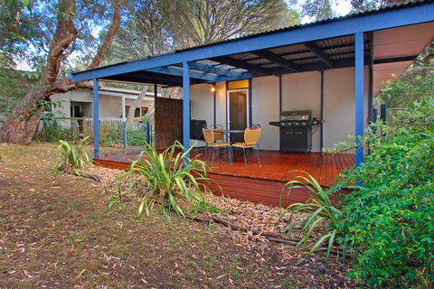 The Decks @ Silverleaves - Accommodation Guide 3