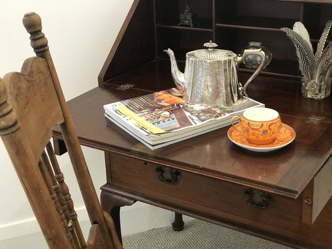 The Dewhurst - Sophisticated Entire CBD Apartment - Accommodation Asia 1