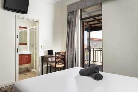 The Esplanade Hotel Port Hedland - Accommodation Asia 3