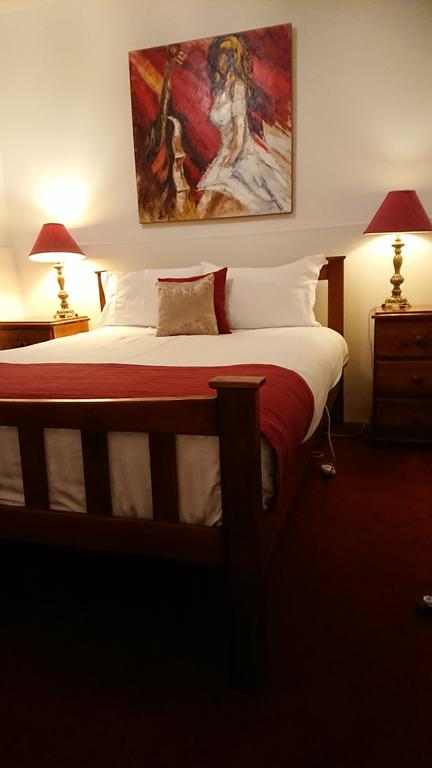 The Empire Hotel - Accommodation Asia 3