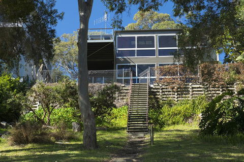 The Folly - Accommodation Asia 0