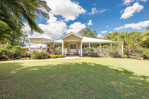 The Frangipani Farm - Accommodation Asia 1