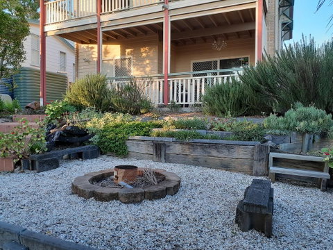 The Friendly Chat Bed And Breakfast - Accommodation Guide 1
