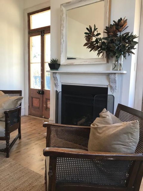 THE GABLES MUDGEE - Accommodation Asia 3