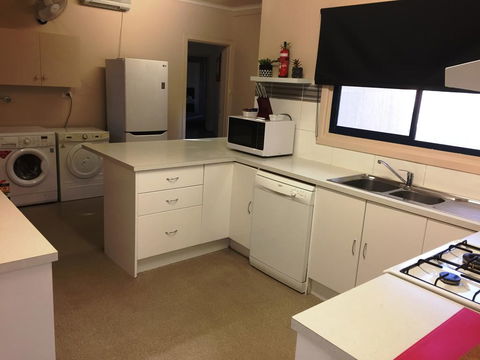 The Gazebo Place - Strathmerton - Accommodation Asia 3