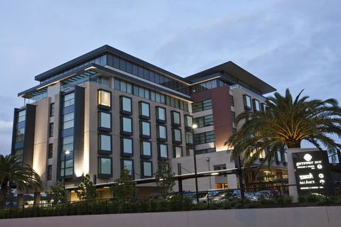 The Gateway Inn, Newcastle - Accommodation Asia 0