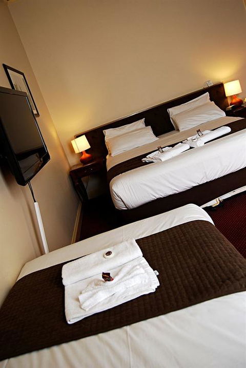 The Glenferrie Hotel Hawthorn - Accommodation Guide 3