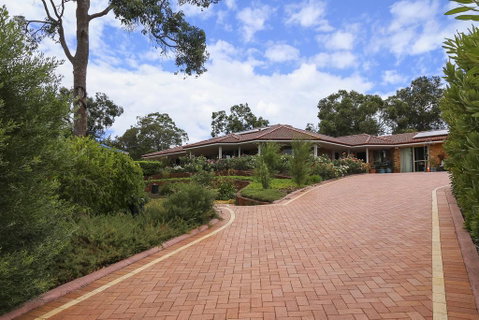 The Good Life B&B - Accommodation Guide 0