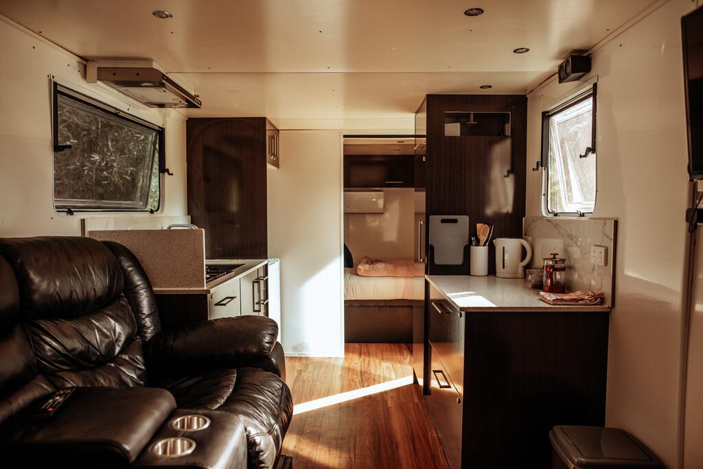  Accommodation Asia