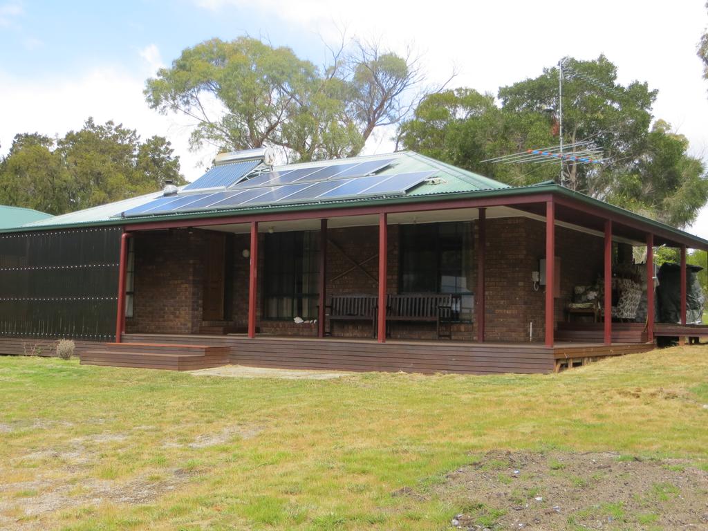 Coles Bay TAS Accommodation Guide