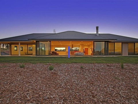 The Junction - Contemporary Meets River Country - Accommodation Asia 0