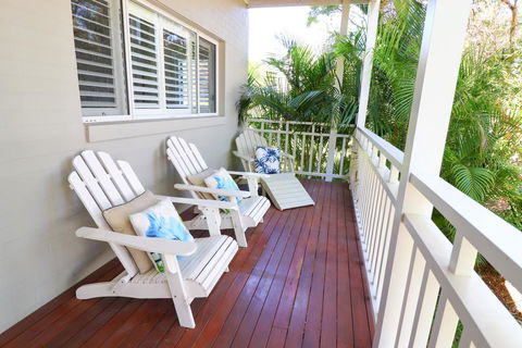 The Lakehouse In Raffetys Resort - Accommodation Asia 2