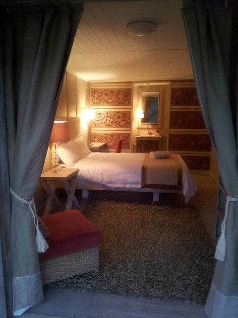 The Laurels Of Chinchilla - Accommodation Asia 3