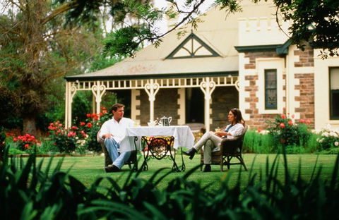 The Lodge Country House - Accommodation Guide 0