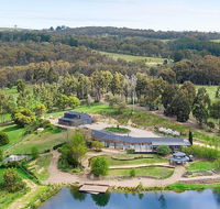 The Loft at Butlers Lane Vineyard - Accommodation Guide