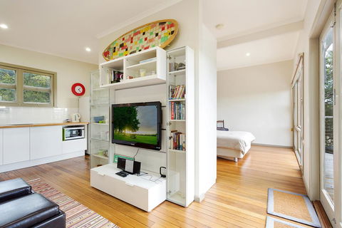 The Love Shack - Accommodation Asia 2